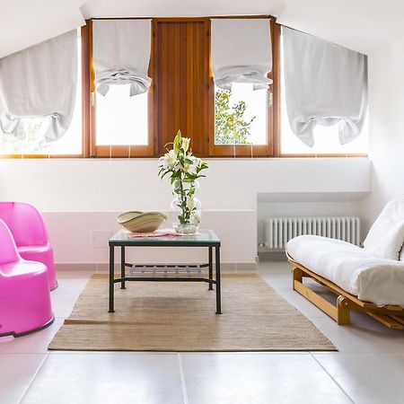 Bianco Nuvola Bed & Breakfast Montecchio  ภายนอก รูปภาพ